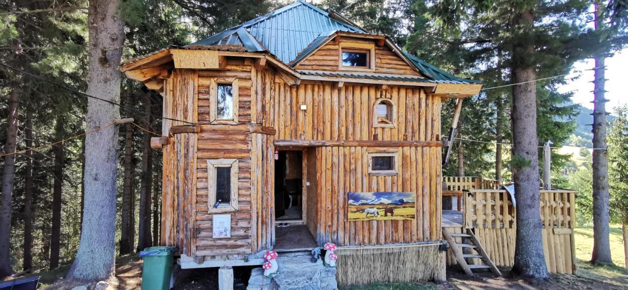 Pinetrees Lodge Плав Екстер'єр фото