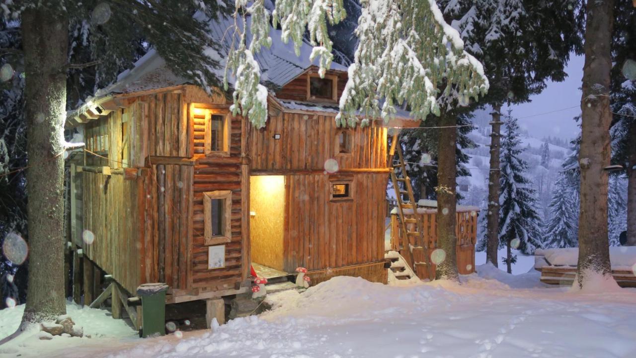 Pinetrees Lodge Плав Екстер'єр фото