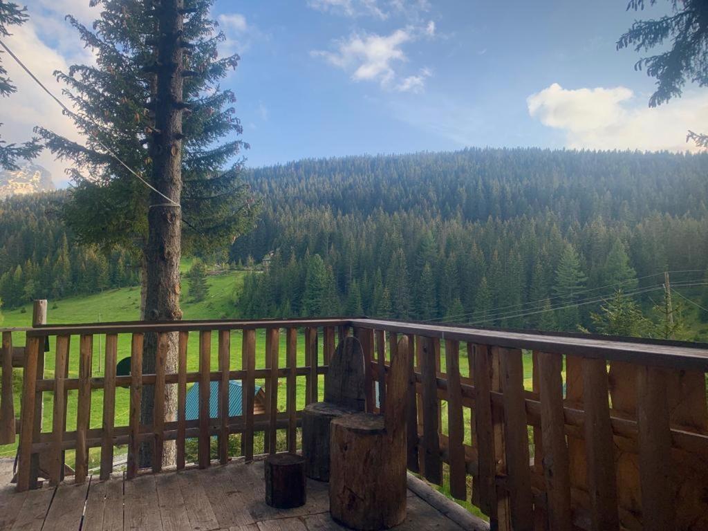 Pinetrees Lodge Плав Екстер'єр фото